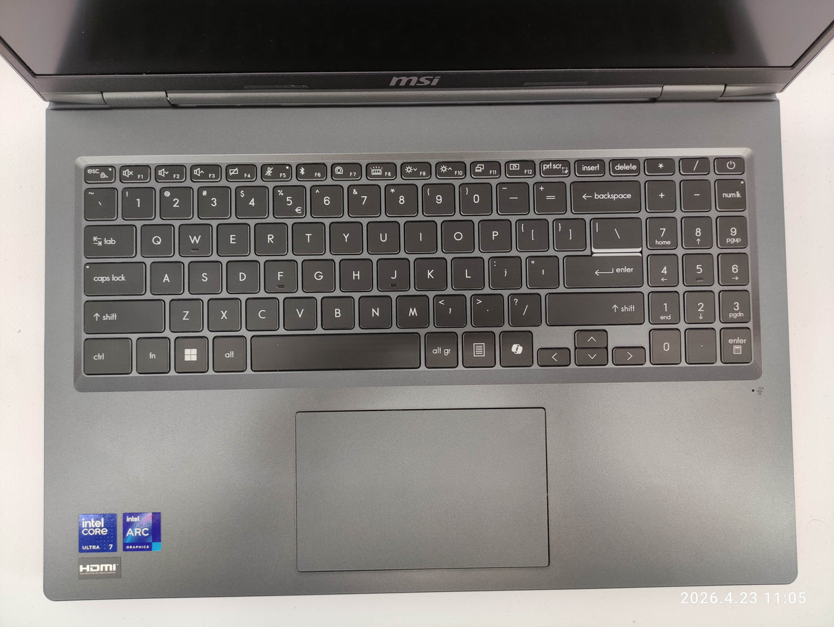 Venture 16 AI A2HMG-010NL - Laptop Refurbished